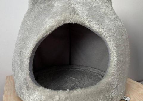 Cat items for sale 