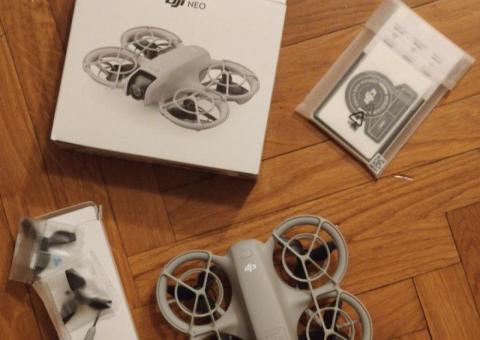 DJI NEO Drone 