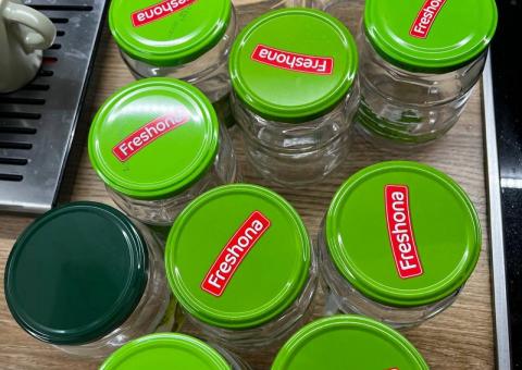 Free jars 