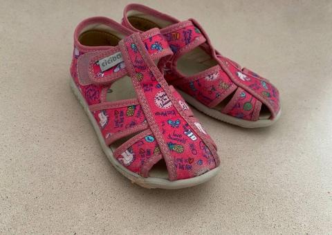 Ciciban sandals size 26 