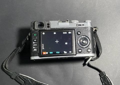 Fujifilm X100S 
