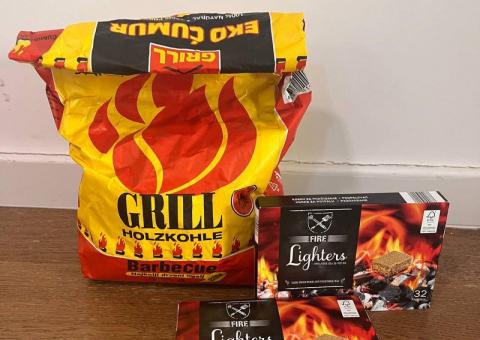 Coal and briquettes 
