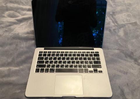 MacBook Pro 13" 