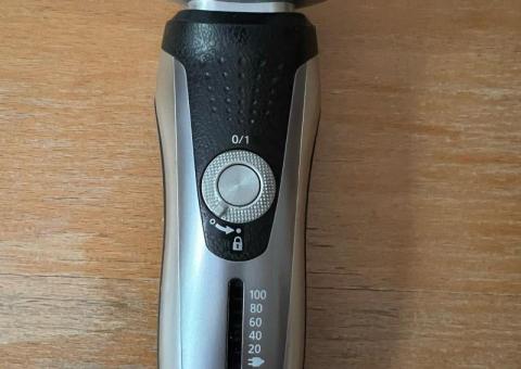 Električni brijač Panasonic 
