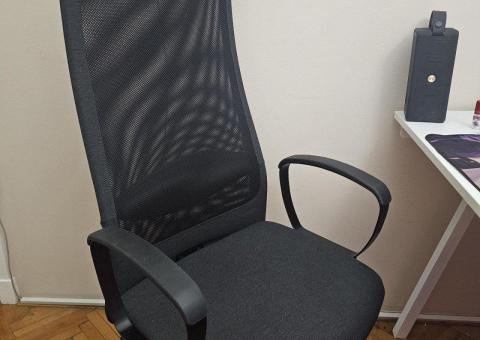 Selling furniture 