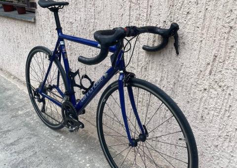 Cannondale road bike for sale 
