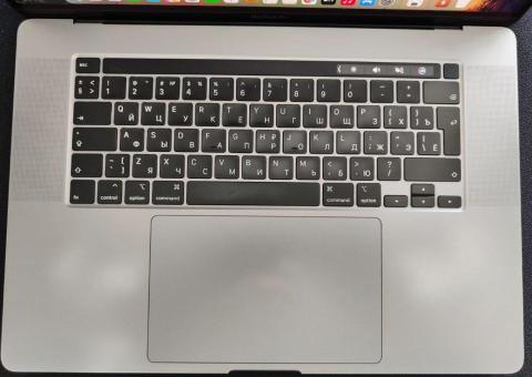 MacBook Pro 16" 