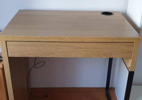 Ikea table for sale 