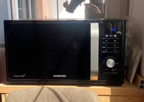 Микроволновка Samsung 