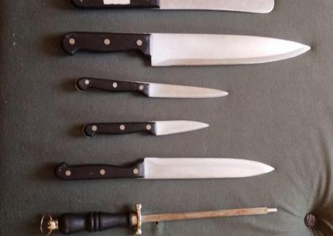Knife set 