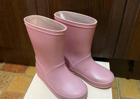 Girl's shoes for sale 
